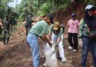 Gen Z Garut Bergotong Royong: Semangat Pembangunan di Kampung Cibangkerong